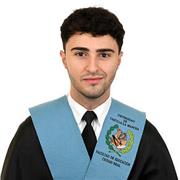 Soy un profesor de Educación Primaria especializado en Educación Física cursando un máster de Psicopedagogía.